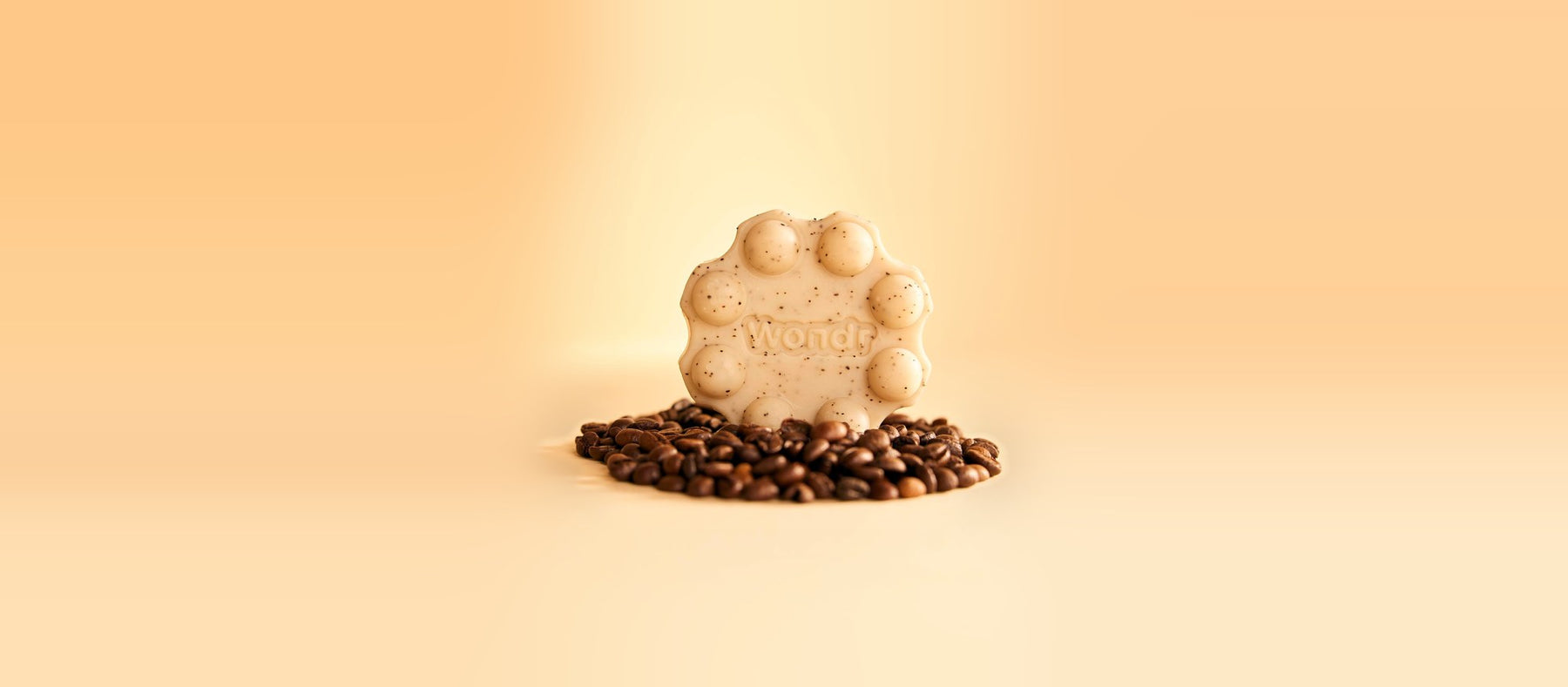 WONDR Reviving Mocha Scrub Bar op koffiebonen