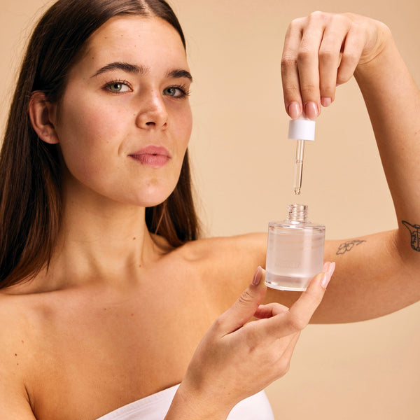 Clarifying Serum - Hover