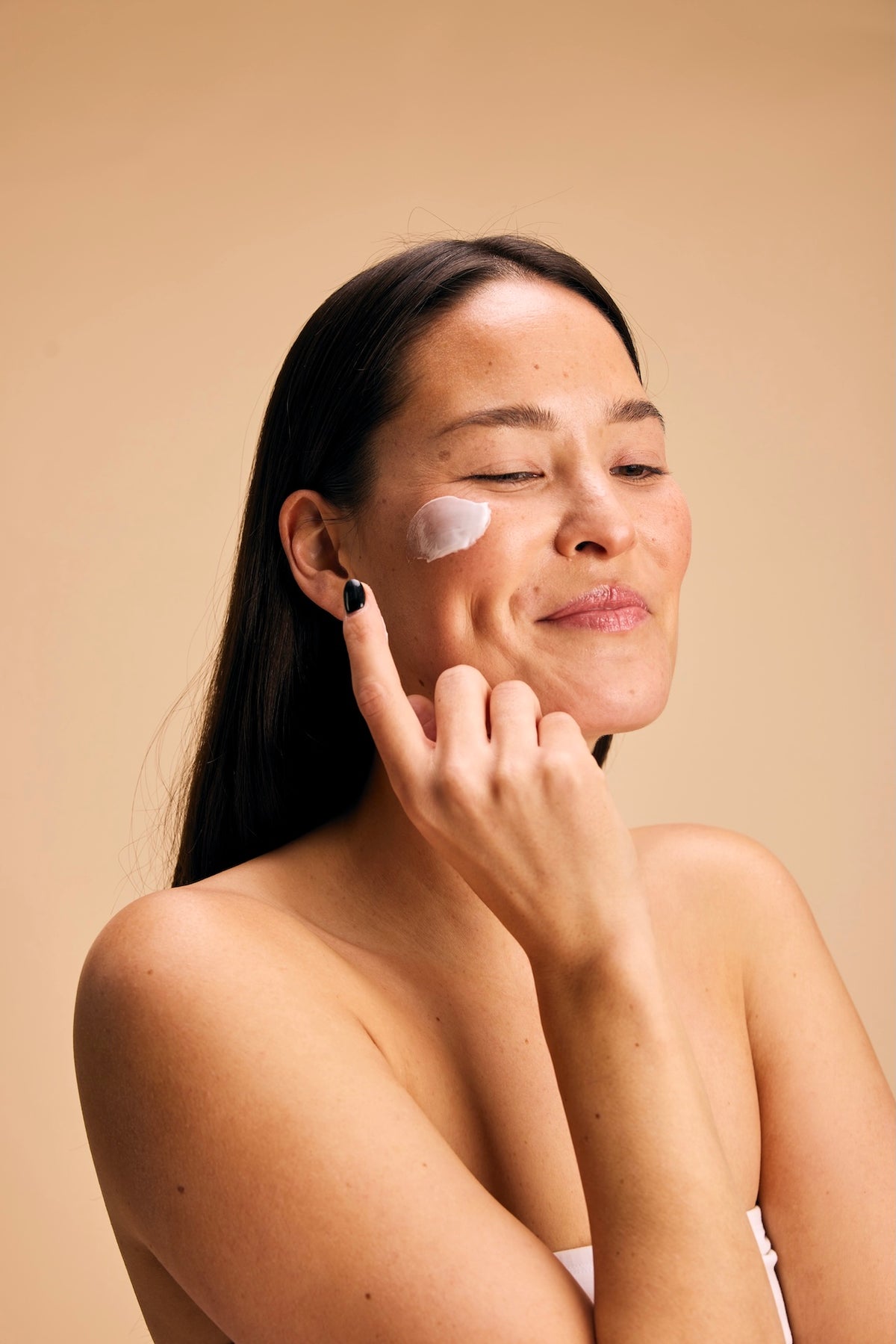 ZO GEBRUIK JE JE FIRMING FACE CARE