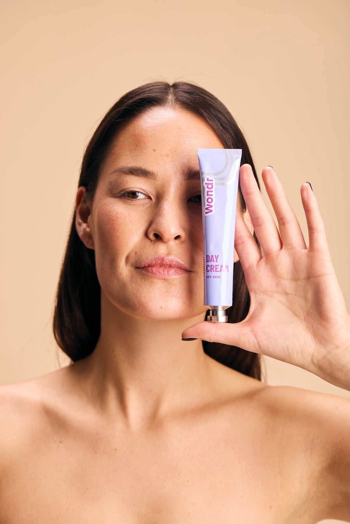 HOE GEBRUIK JE DE DAGCRÈME VOOR DROGE HUID?