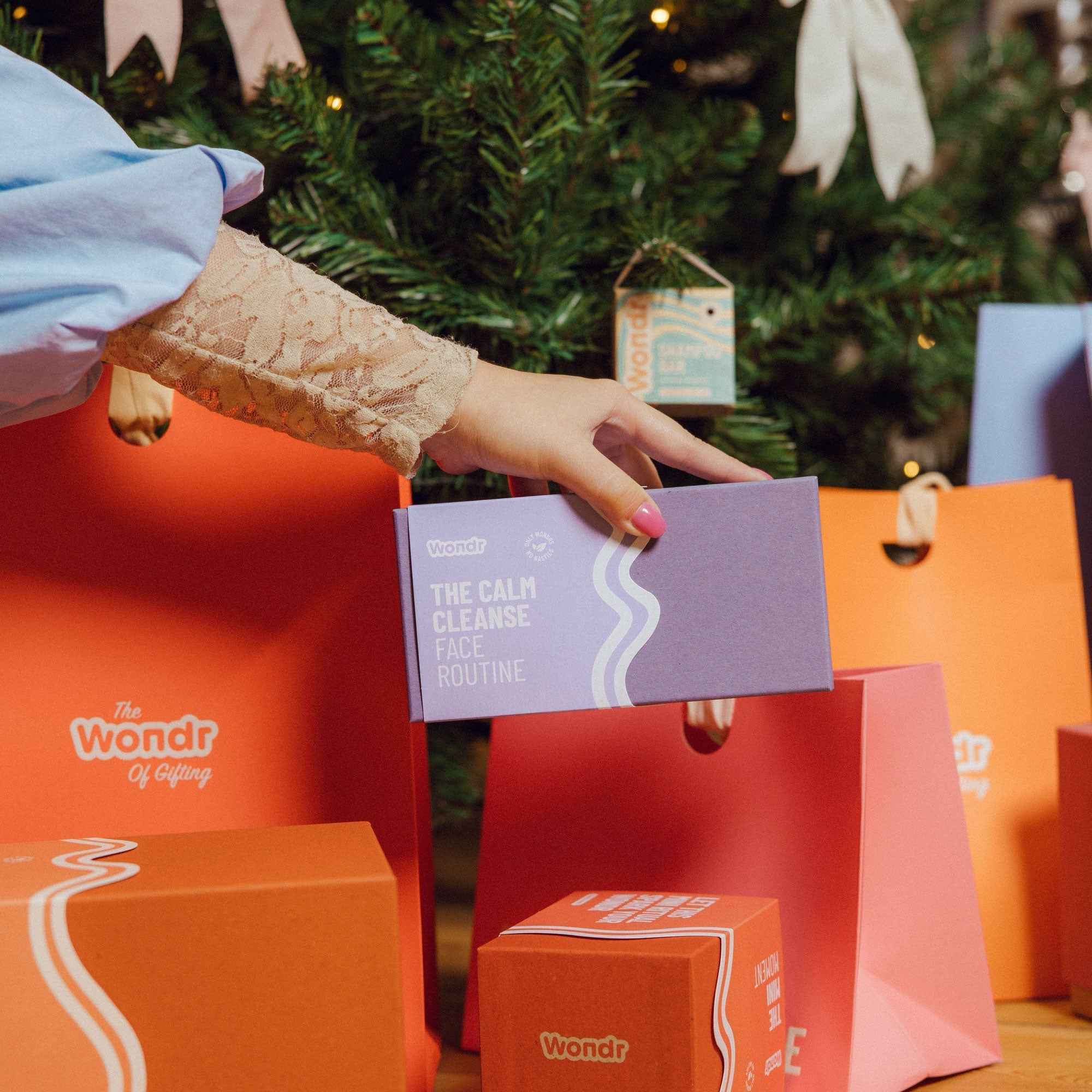 The Calm Cleanse Face Routine | Wondr Gift